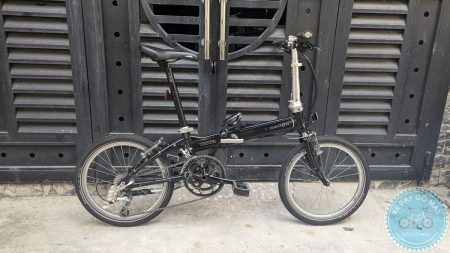 Dahon Vitesse P18 màu đen