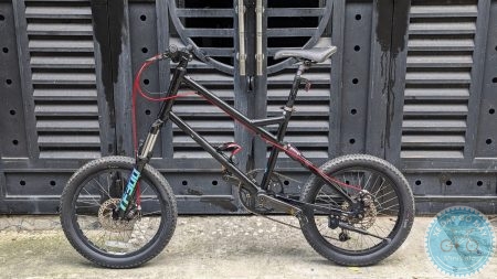 Xe đạp Be.Bike màu đen