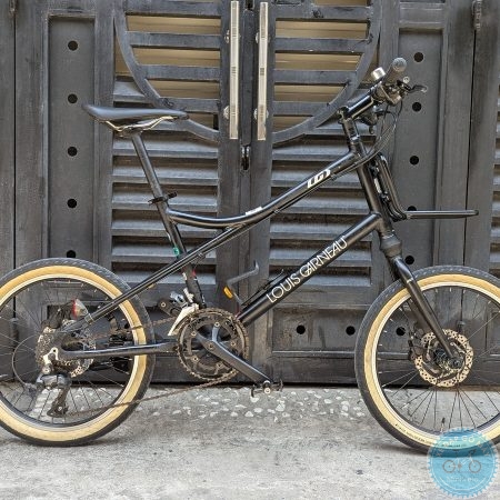 Louis Garneau Easel 9.0 màu đen