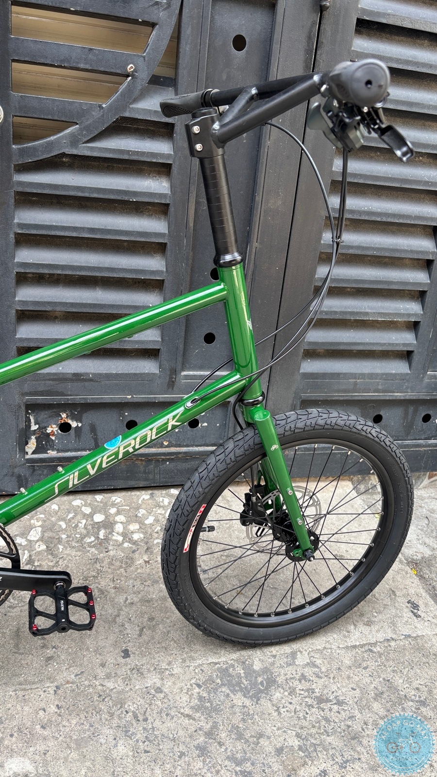 SilveRock Dewy xanh post green 9 %Mini Velo filename%