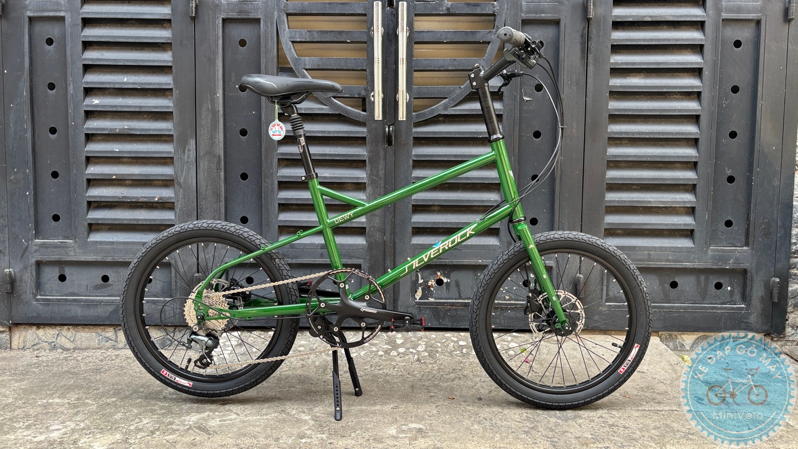 SilveRock Dewy xanh post green 1 %Mini Velo filename%