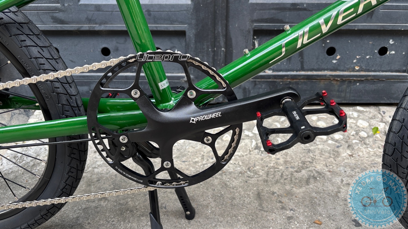 SilveRock Dewy xanh post green 13 %Mini Velo filename%