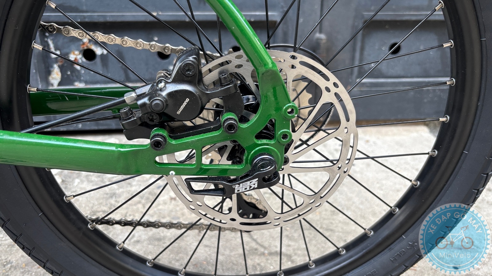 SilveRock Dewy xanh post green 23 %Mini Velo filename%