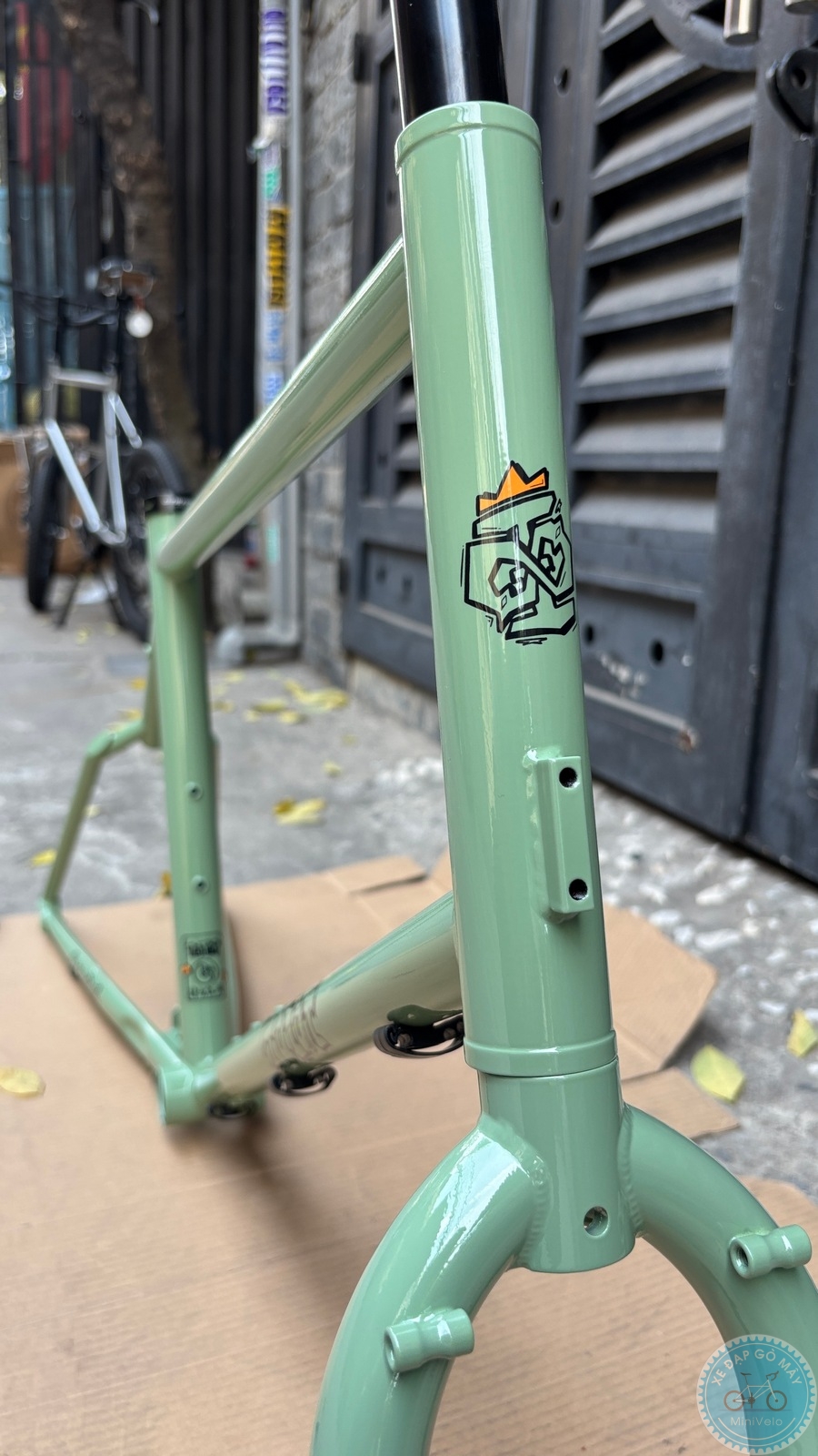 TQIQT Pulse: sườn touring thép 20 inch 34 %Mini Velo filename%