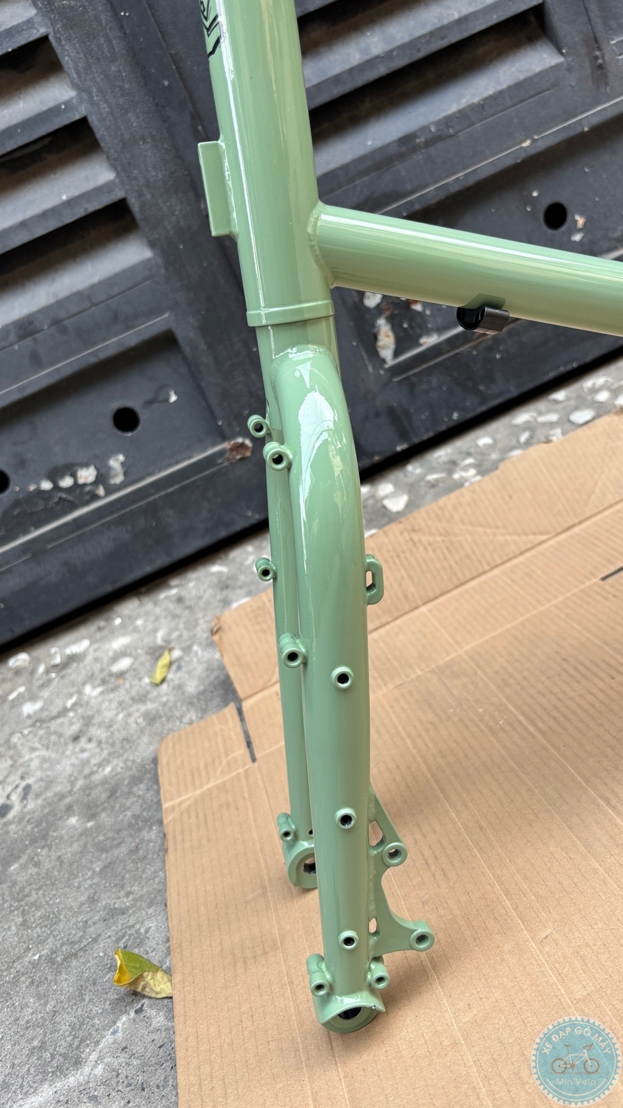 TQIQT Pulse: sườn touring thép 20 inch 42 %Mini Velo filename%