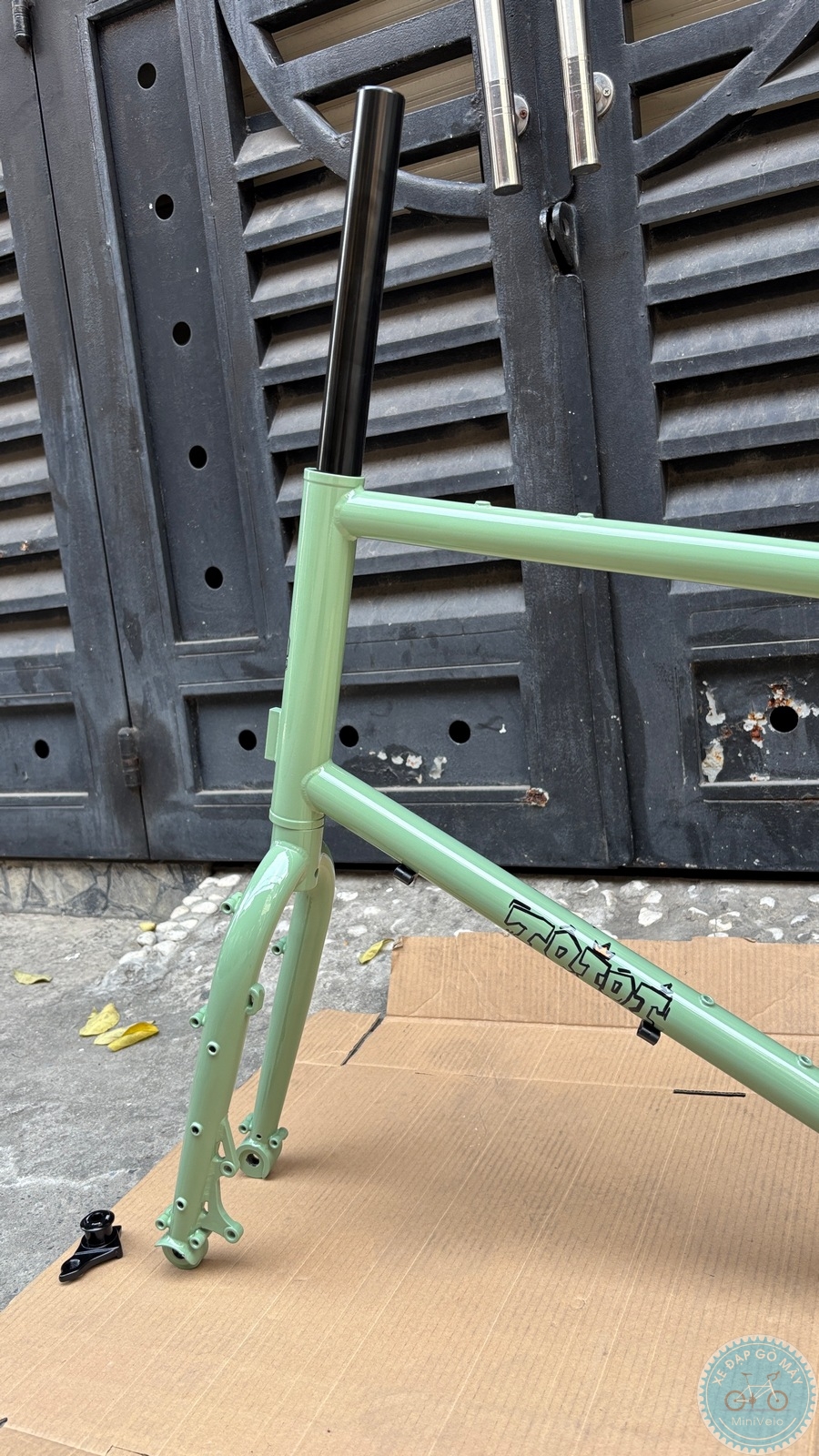 TQIQT Pulse: sườn touring thép 20 inch 54 %Mini Velo filename%