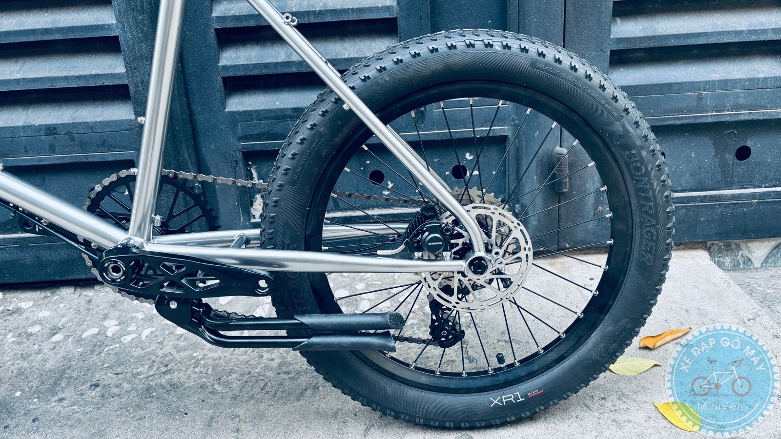 Blacksnow Granite Pro: Chiếc MiniVelo "hạng nặng" Với Group Shimano Saint 6 %Mini Velo filename%
