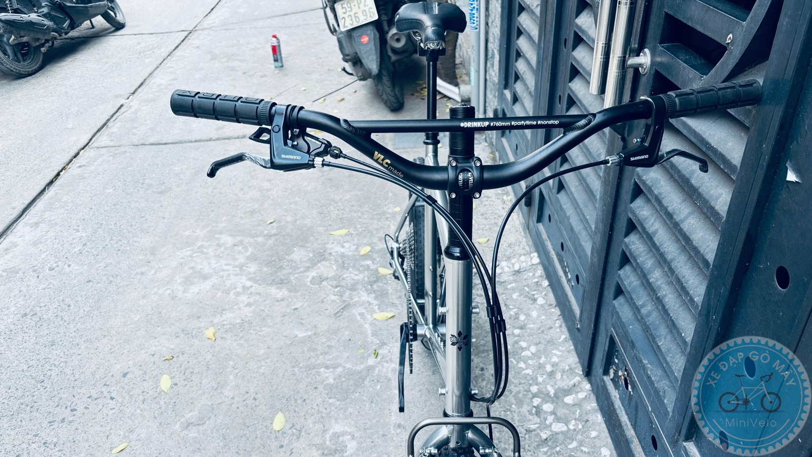 Blacksnow Granite Pro: Chiếc MiniVelo "hạng nặng" Với Group Shimano Saint 11 %Mini Velo filename%