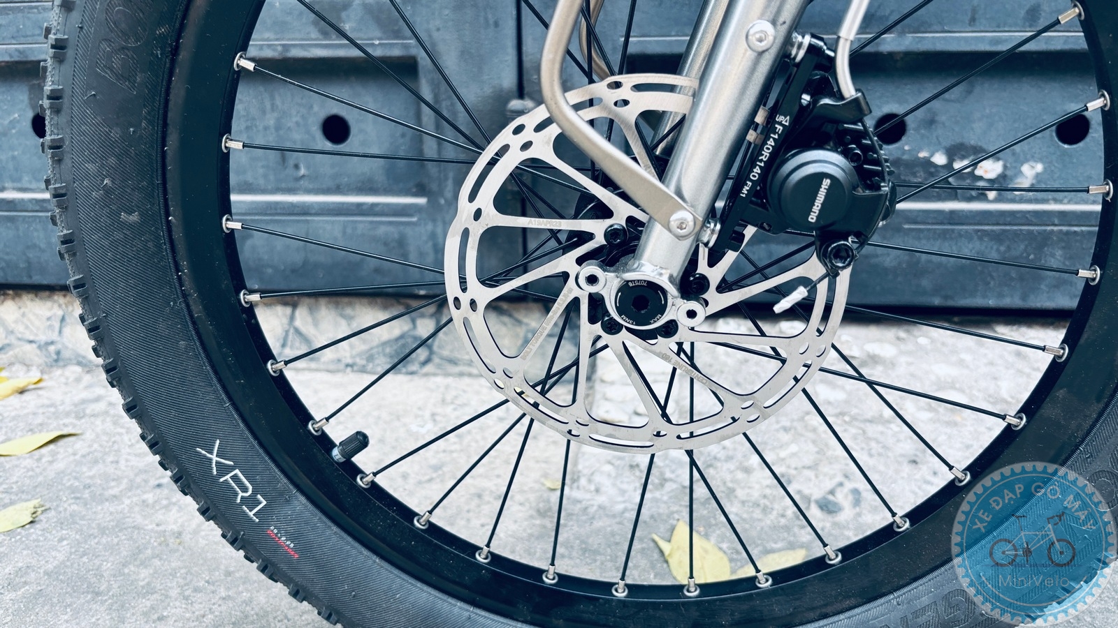 Blacksnow Granite Pro: Chiếc MiniVelo "hạng nặng" Với Group Shimano Saint 30 %Mini Velo filename%