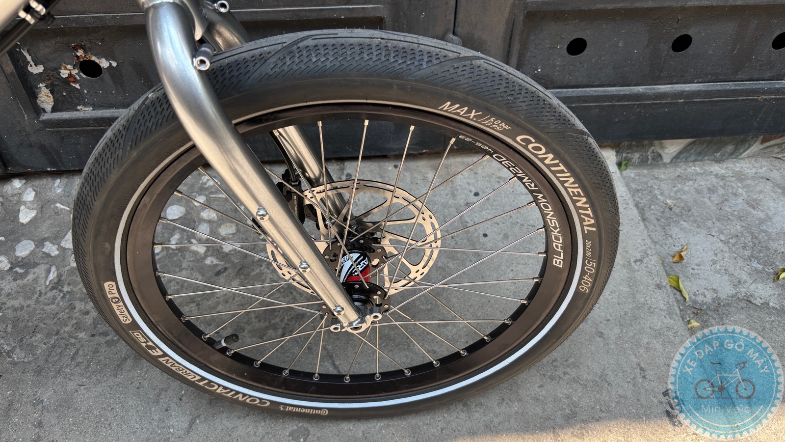 Blacksnow Granite Pro Silver – build cho Touring Đô Thị 10 %Mini Velo filename%