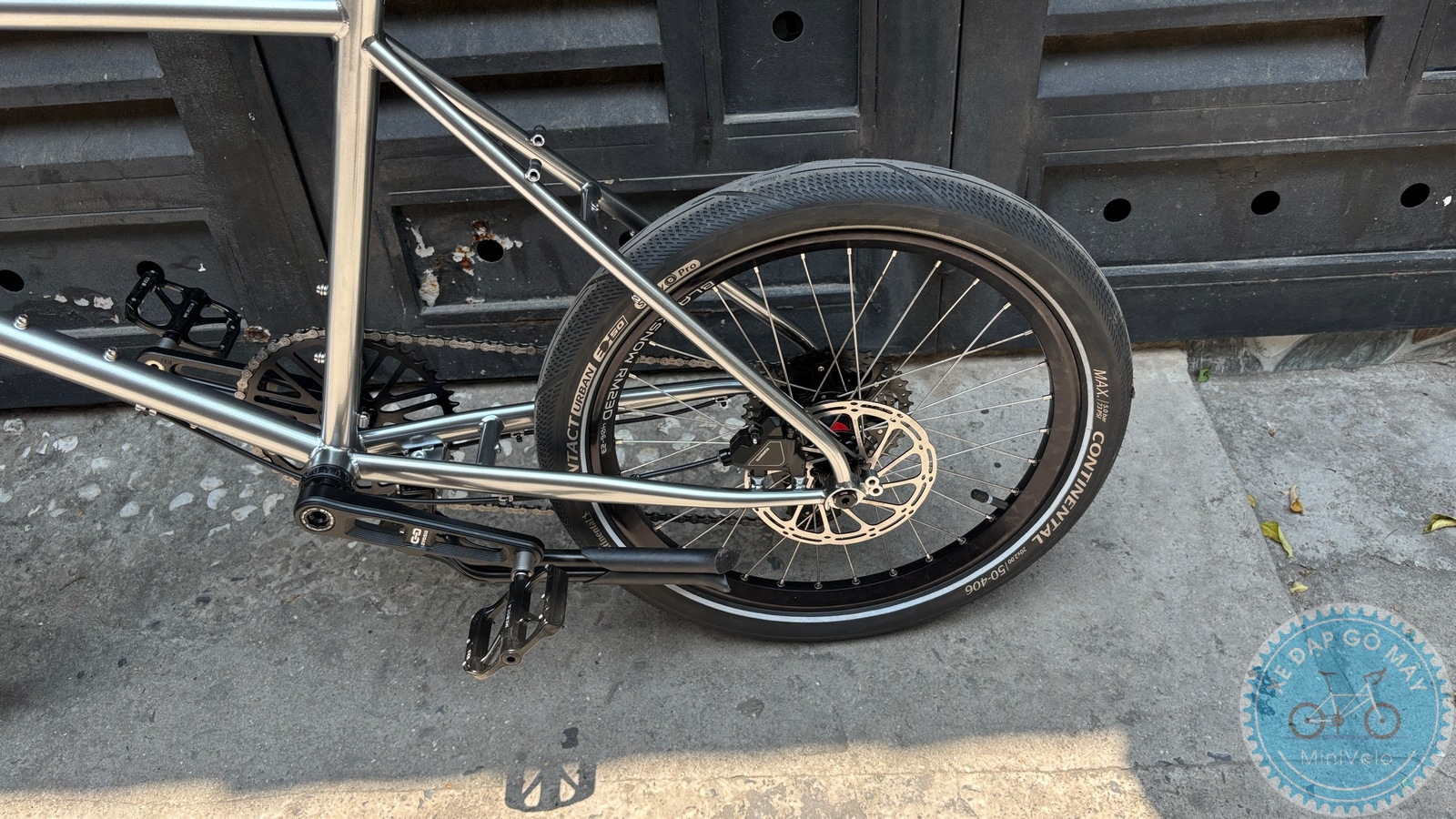 Blacksnow Granite Pro Silver – build cho Touring Đô Thị 18 %Mini Velo filename%