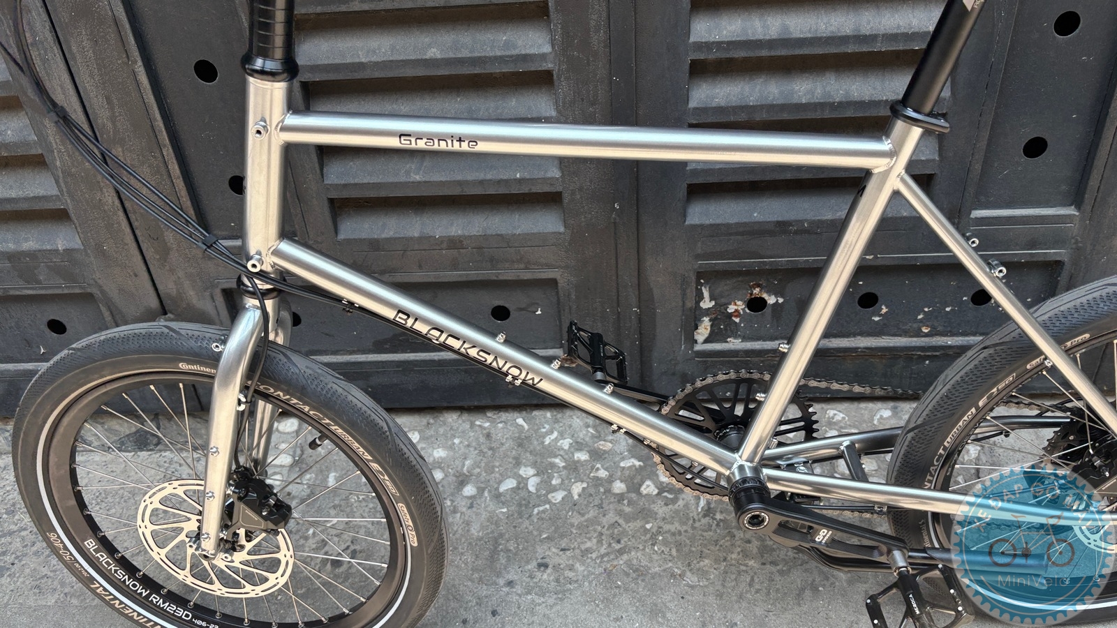 Blacksnow Granite Pro Silver – build cho Touring Đô Thị 19 %Mini Velo filename%