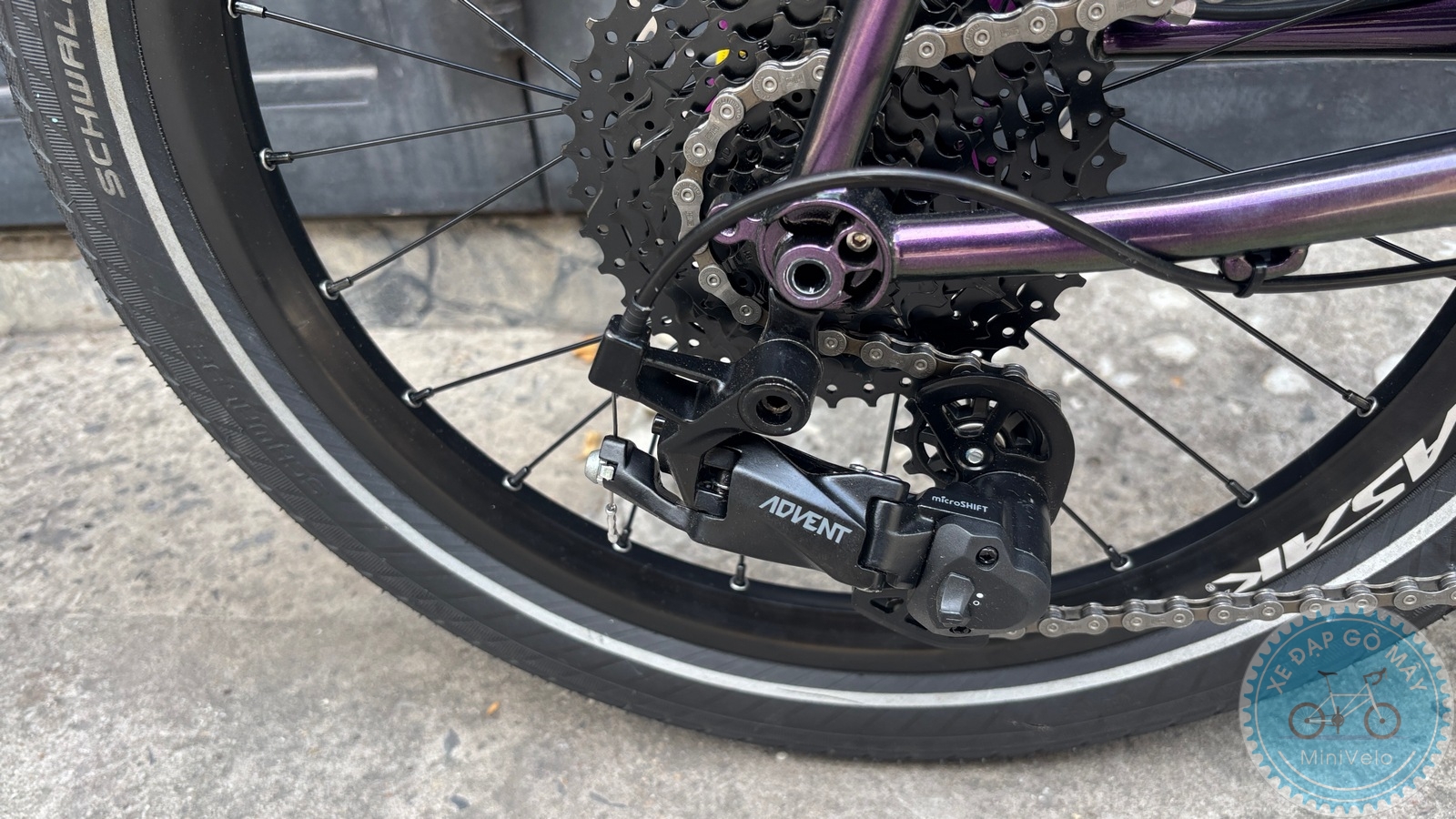 MeloVelo Racer màu tím đen chuyển màu 19 %Mini Velo filename%