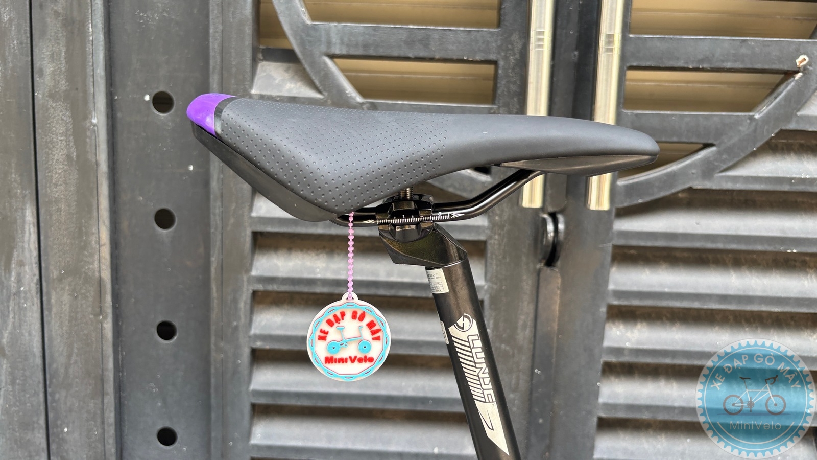 MeloVelo Racer màu tím đen chuyển màu 10 %Mini Velo filename%