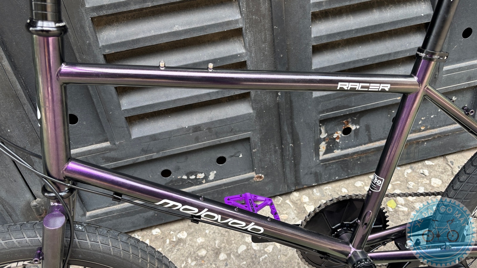 MeloVelo Racer màu tím đen chuyển màu 8 %Mini Velo filename%