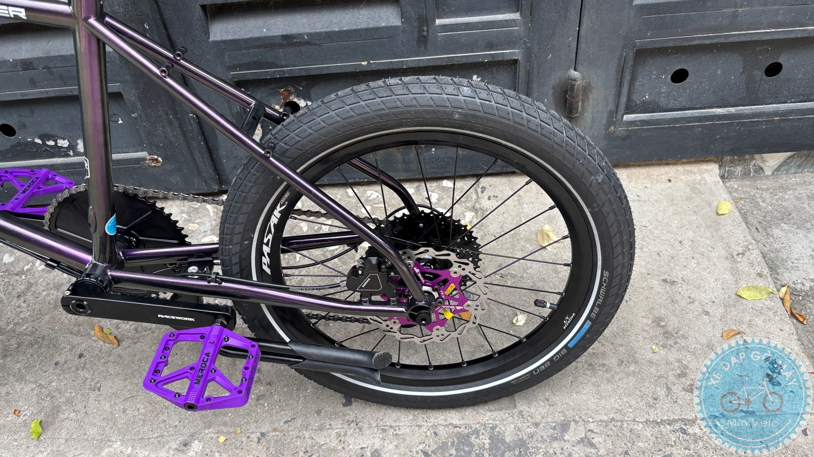 MeloVelo Racer màu tím đen chuyển màu 7 %Mini Velo filename%