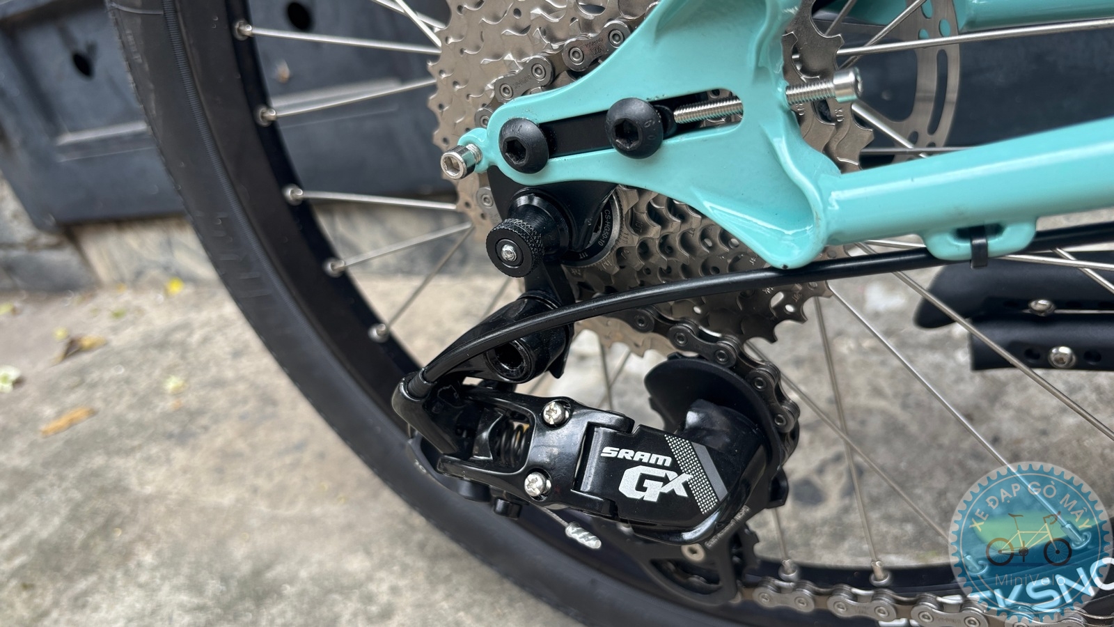 Melovelo Crox Thép Cr-Mo 4130 – bản build lướt phố 6 %Mini Velo filename%