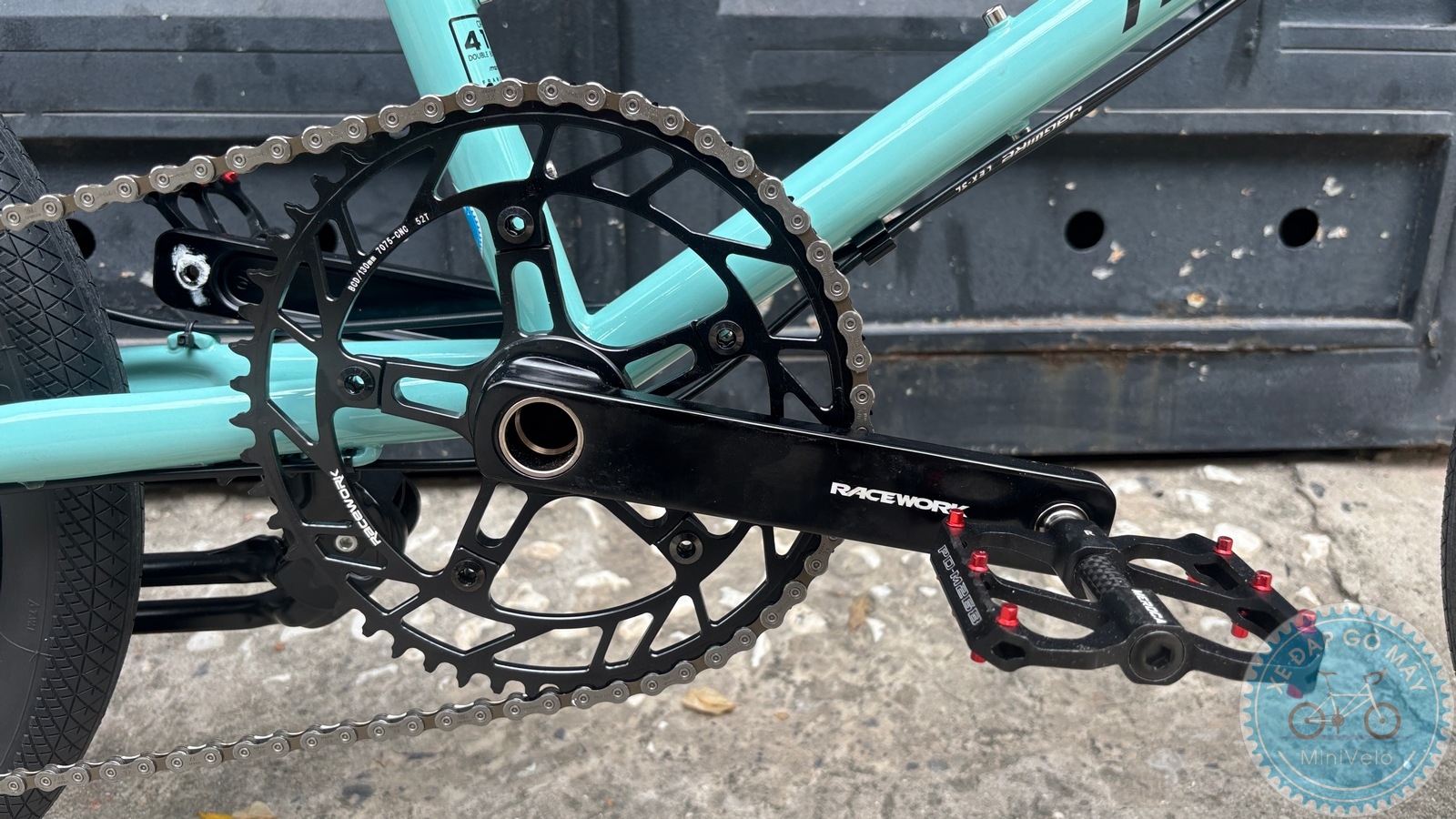 Melovelo Crox Thép Cr-Mo 4130 – bản build lướt phố 8 %Mini Velo filename%
