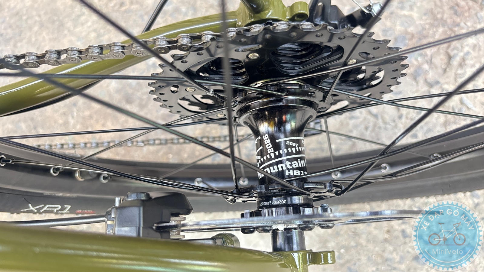 Melovelo Racer xanh oliu phiên bản mới 22 %Mini Velo filename%