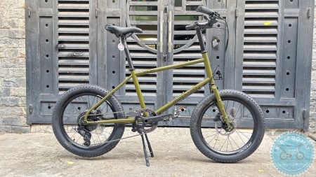 Trang chủ 3 Melovelo Racer xanh oliu phiên bản mới