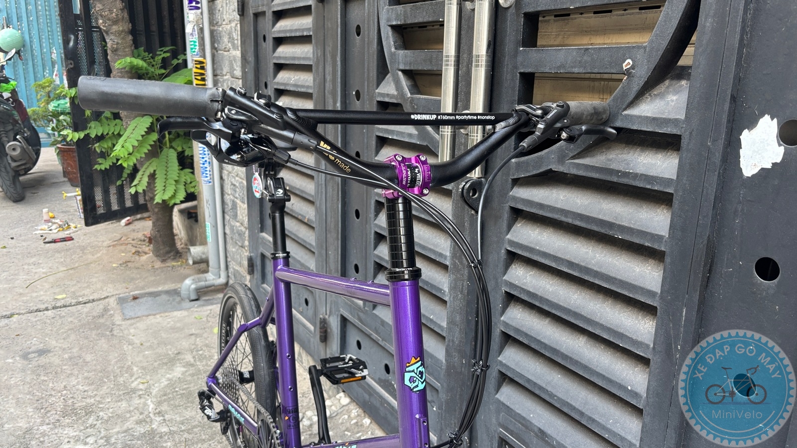 Mini Velo TQIQT Pulse – màu tím đi phố 11 %Mini Velo filename%