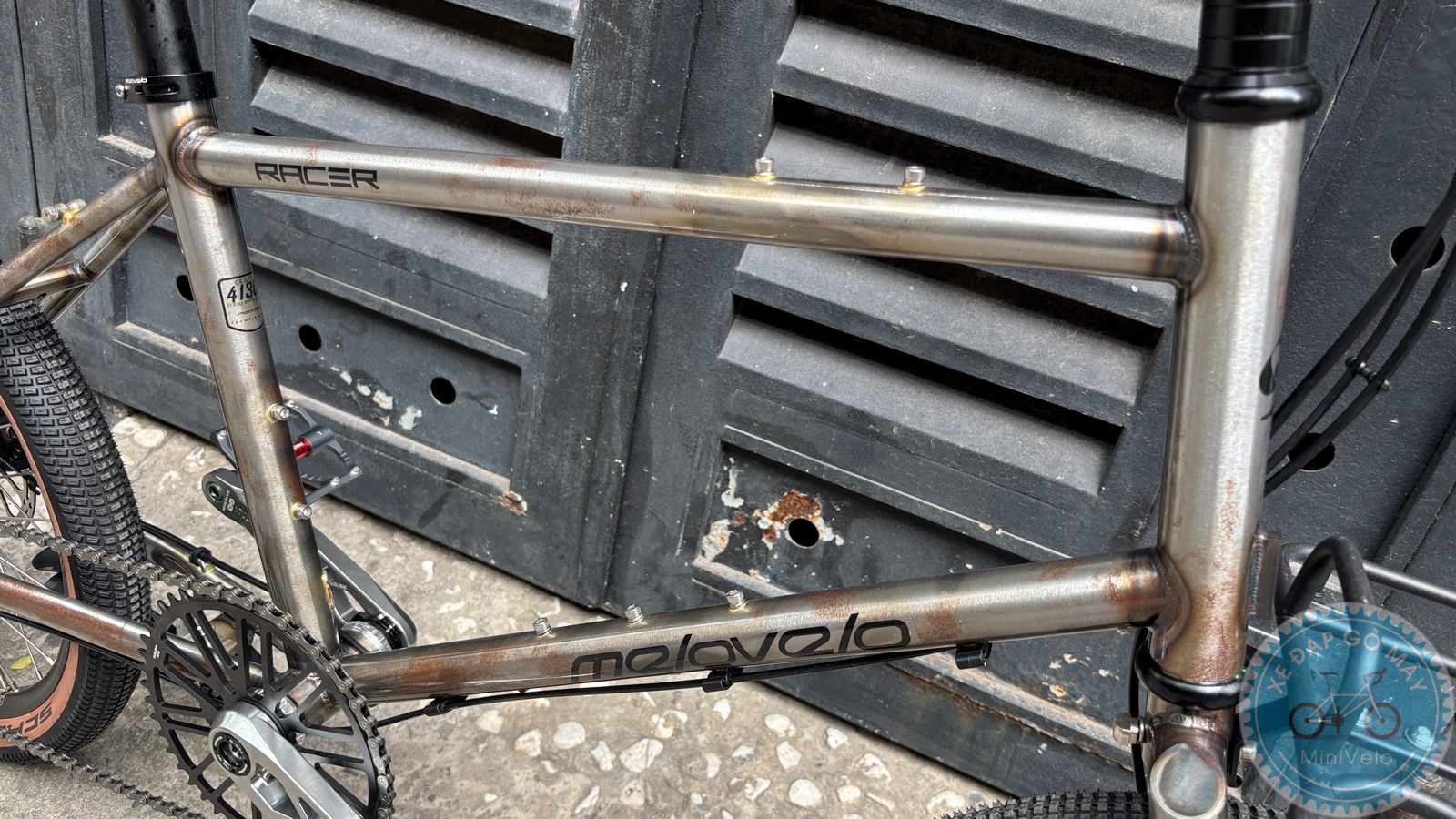 MeloVelo Racer Raw Brushed – Chiếc Minivelo 20 inch mang đậm phong cách Touring và Urban 11 %Mini Velo filename%