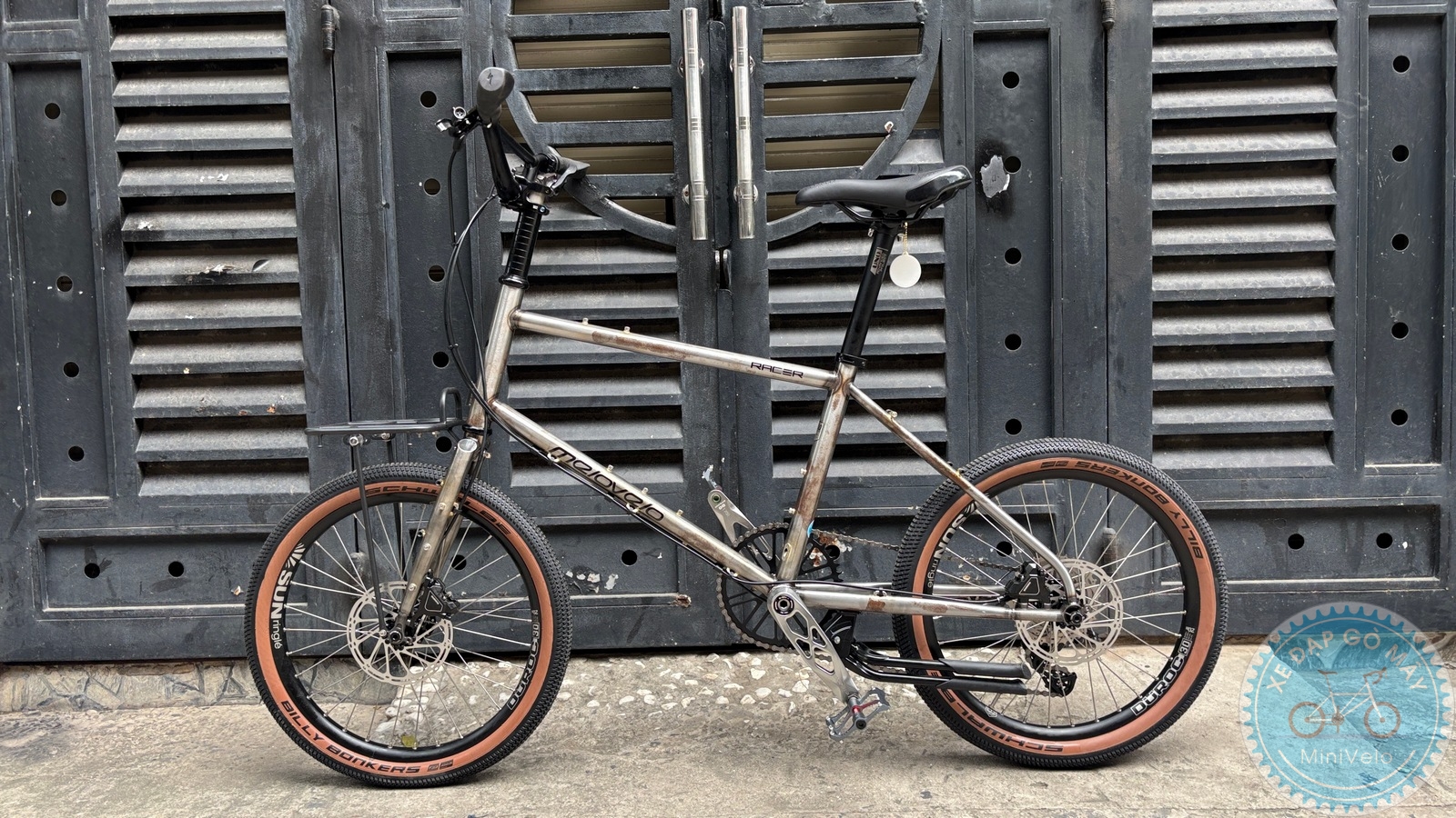 MeloVelo Racer Raw Brushed – Chiếc Minivelo 20 inch mang đậm phong cách Touring và Urban 2 MeloVelo Racer Raw Brushed – Chiếc Minivelo 20 inch mang đậm phong cách Touring và Urban