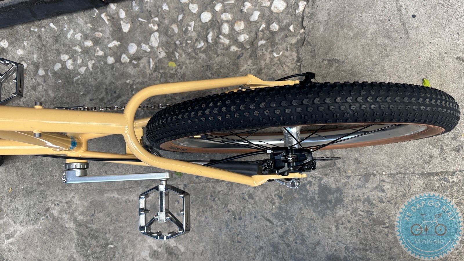 Melovelo Crox màu vành nhạt - Gọn gàng, linh hoạt và đầy cá tính 18 %Mini Velo filename%