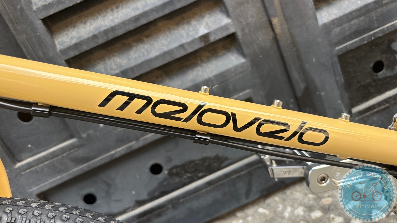 Melovelo Crox màu vành nhạt - Gọn gàng, linh hoạt và đầy cá tính 20 %Mini Velo filename%