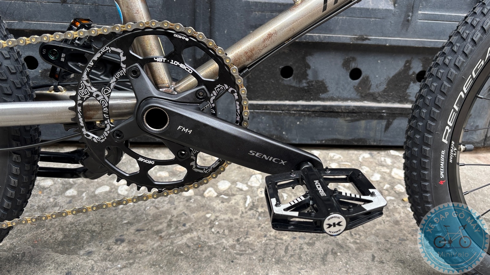 MeloVelo Racer – Raw Finish (Thép mộc phủ bóng) – Minivelo bụi 19 %Mini Velo filename%
