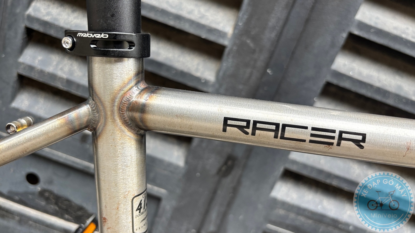 MeloVelo Racer – Raw Finish (Thép mộc phủ bóng) – Minivelo bụi 14 %Mini Velo filename%