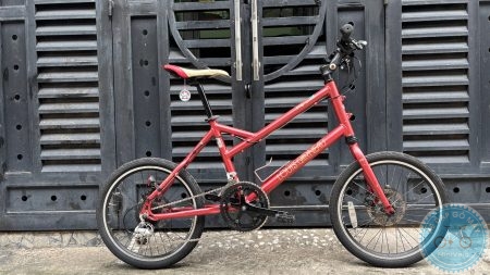 Louis Garneau MV2 Pro thắng dĩa đỏ đô