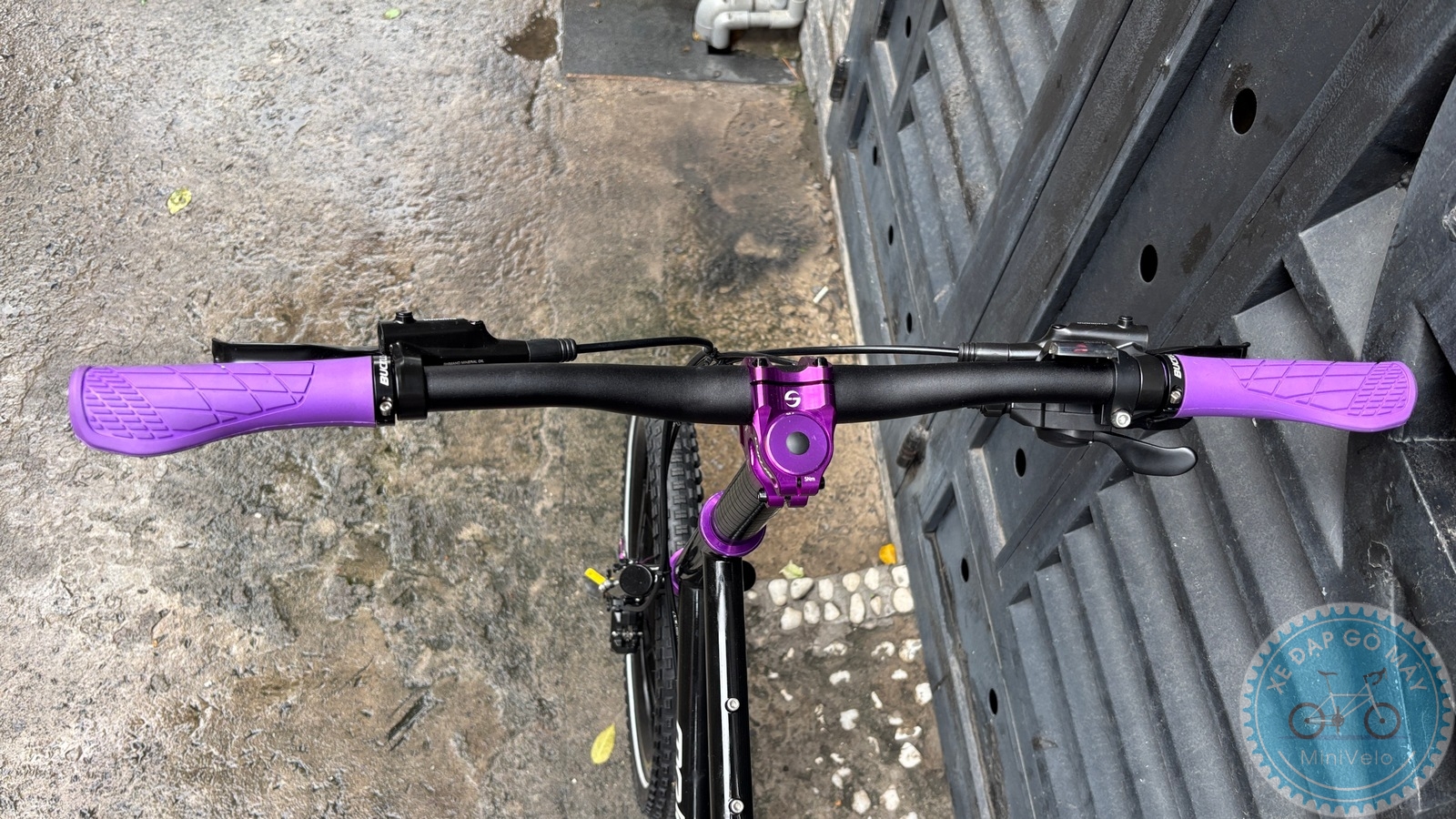 MeloVelo Racer đen build tím 18 %Mini Velo filename%