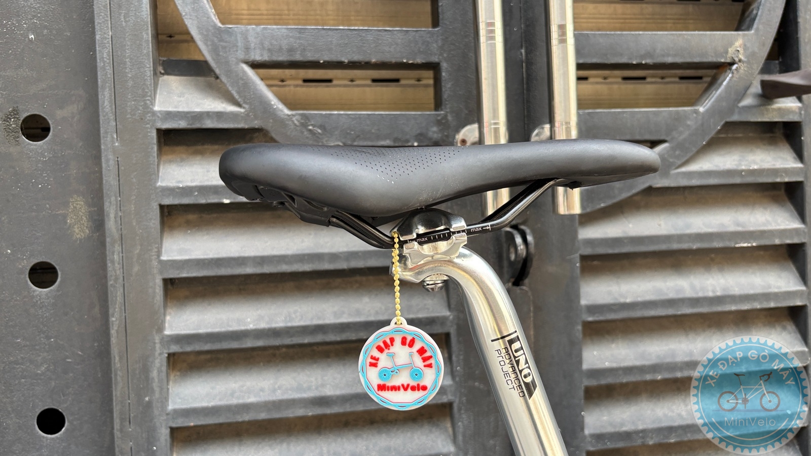MeloVelo Racer Màu đồng cam ánh kim – về miền tây 17 %Mini Velo filename%